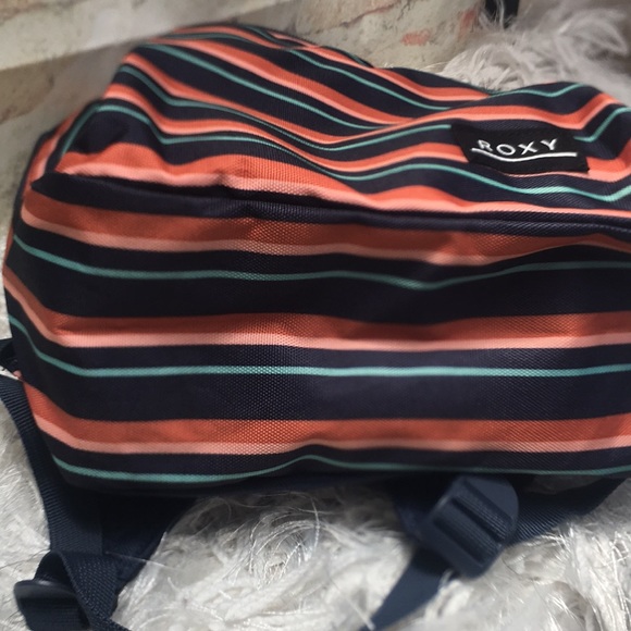 ROXY Handy Compact ROXY Backpack Recycled Fabric - Picture 7 of 7